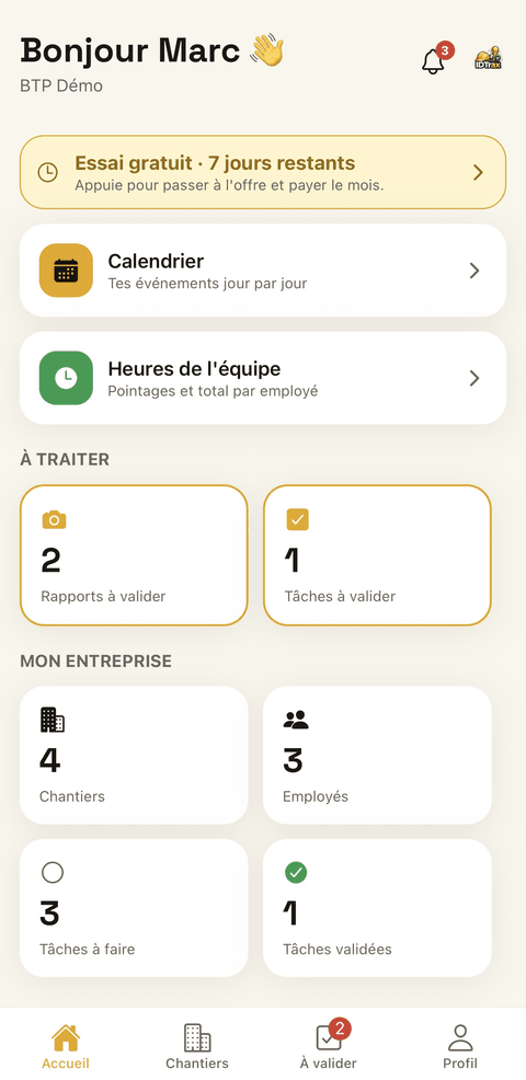 Tableau de bord patron dans IDTrax : rapports et tâches à valider, équipe